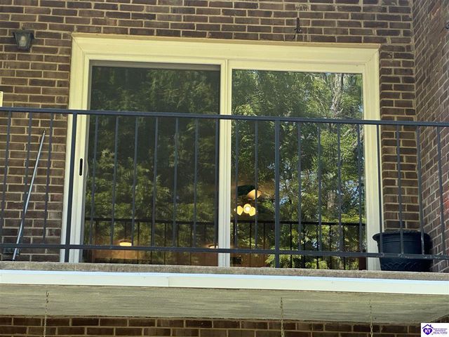 107 Freeman Green Drive, Elizabethtown, KY 42701
