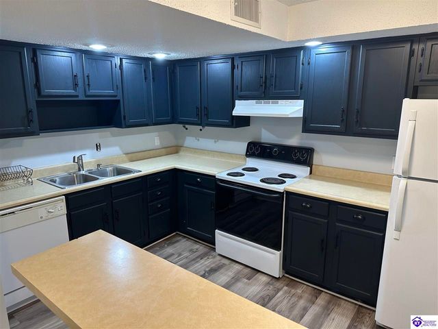 107 Freeman Green Drive, Elizabethtown, KY 42701