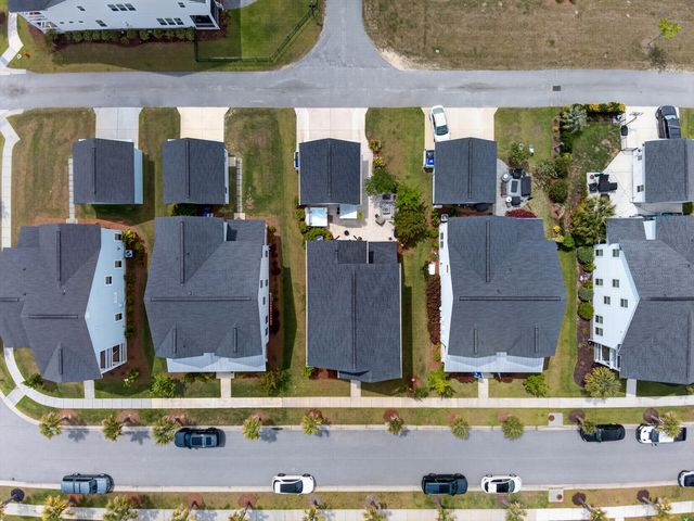 1823 Agate Bay Drive, Mount Pleasant, SC 29466