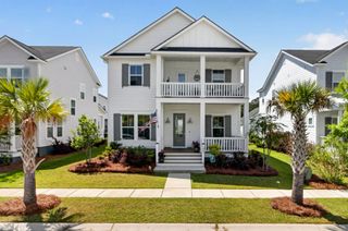 1823 Agate Bay Drive, Mount Pleasant, SC 29466
