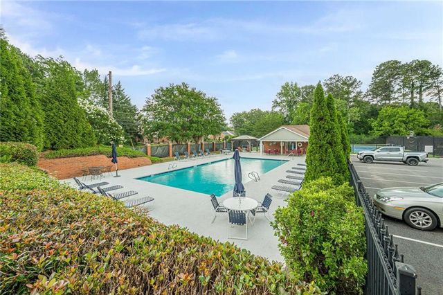500 Shelli Lane, Roswell, GA 30075
