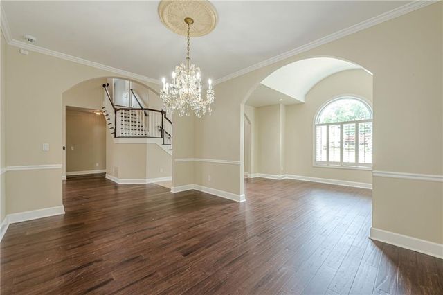 500 Shelli Lane, Roswell, GA 30075
