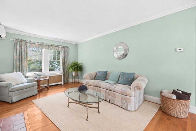 143 Arlington Street, Winchester, MA 01890