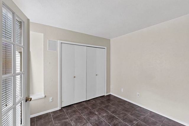 2411 Brookdale Drive, Arlington, TX 76014