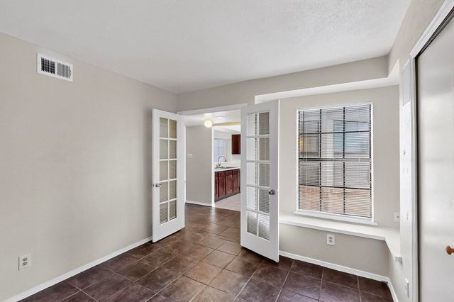 2411 Brookdale Drive, Arlington, TX 76014