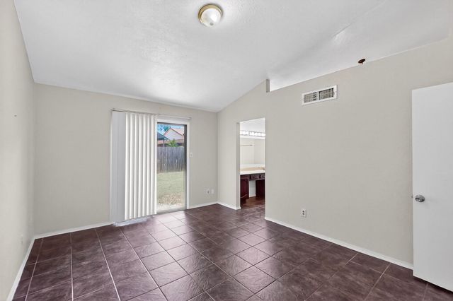 2411 Brookdale Drive, Arlington, TX 76014