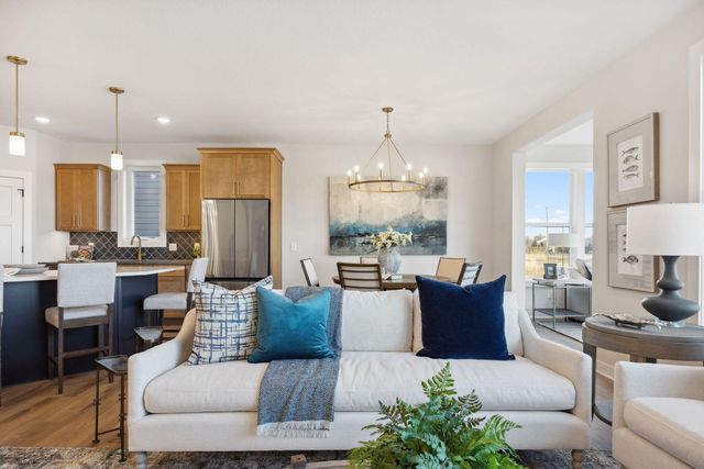 1561 Applegate, New Richmond, WI 54017