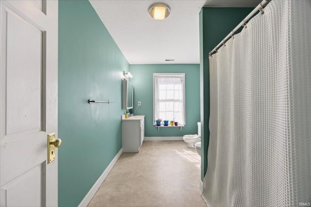 600 N Lower Birdie Galyan Road, Bloomington, IN 47408