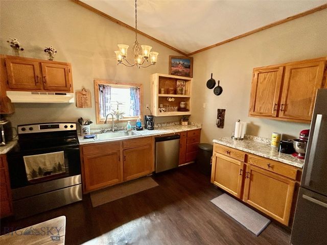 3957 Blacktail Road, Dillon, MT 59725