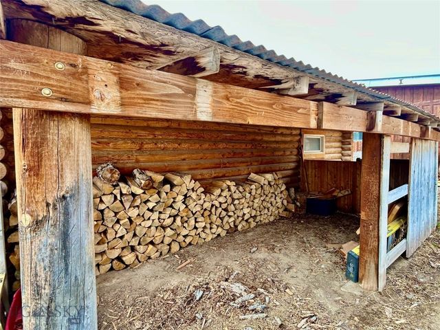 3957 Blacktail Road, Dillon, MT 59725