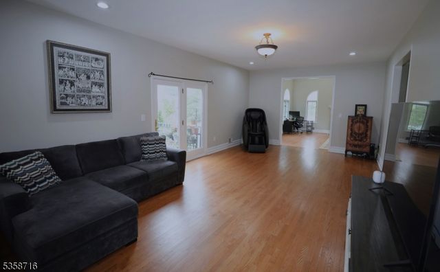 236 Berkley Ave, Montgomery Twp., NJ 08502