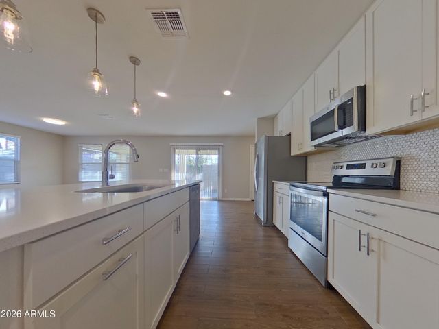 11641 N 165TH Lane, Surprise, AZ 85388