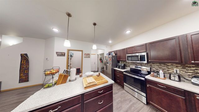 1201 MISEWICZ LANE, North Pole, AK 99705