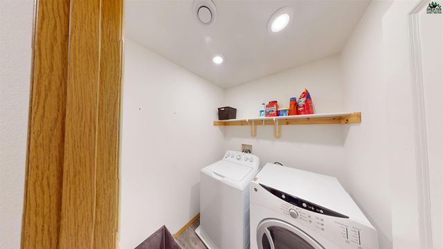 1201 MISEWICZ LANE, North Pole, AK 99705