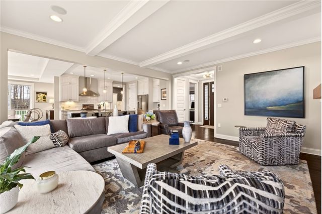 3 Camellia Rise, Perinton, NY 14450