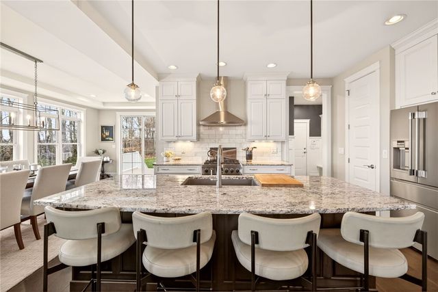 3 Camellia Rise, Perinton, NY 14450