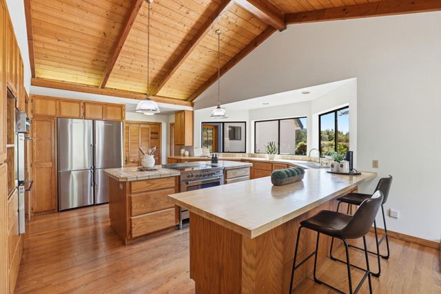 215 Chateau Drive, Aromas, CA 95004