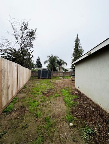 601 summit, Modesto, CA 95357