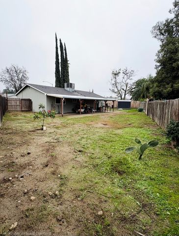 601 summit, Modesto, CA 95357