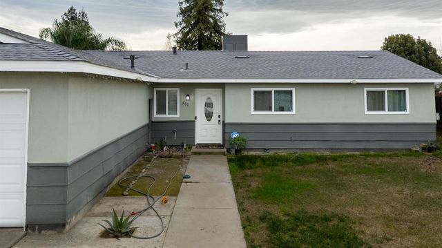 601 summit, Modesto, CA 95357