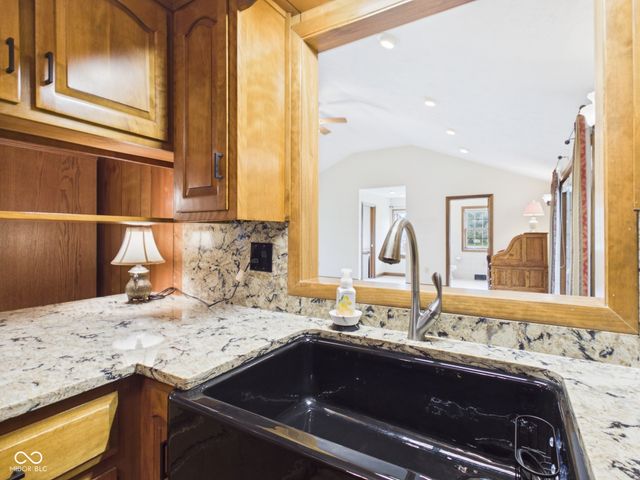 1311 N 400 E, Anderson, IN 46012