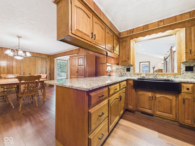 1311 N 400 E, Anderson, IN 46012