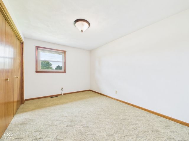 1311 N 400 E, Anderson, IN 46012