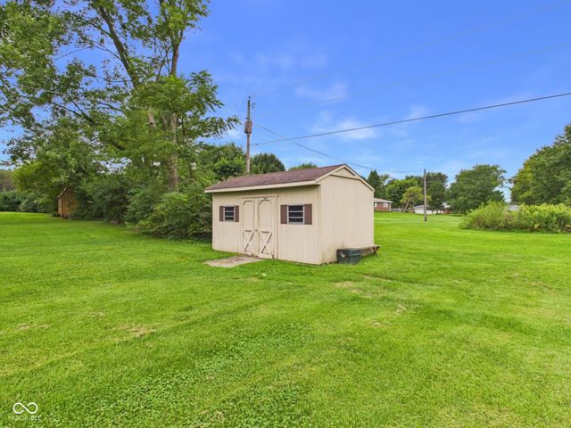 1311 N 400 E, Anderson, IN 46012