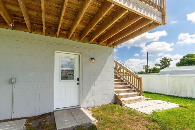 126 1ST STREET, Orlando, FL 32824