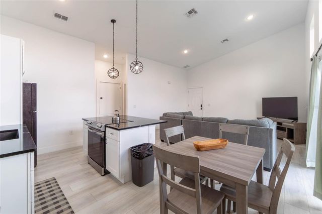 126 1ST STREET, Orlando, FL 32824