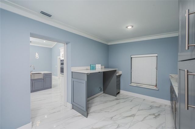 6814 N GLEN AVENUE, Tampa, FL 33614