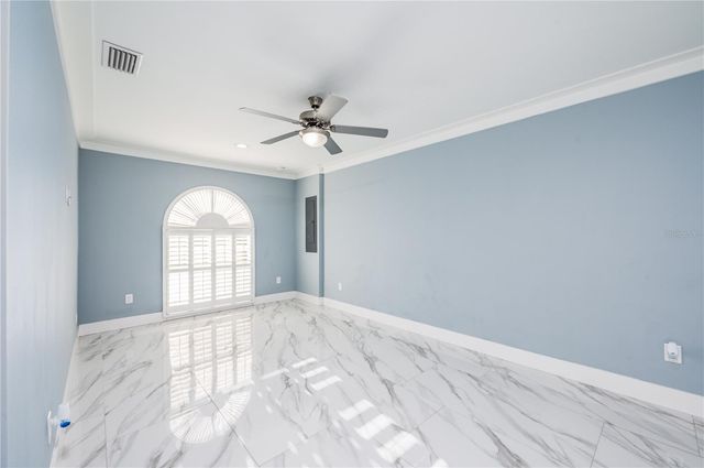 6814 N GLEN AVENUE, Tampa, FL 33614