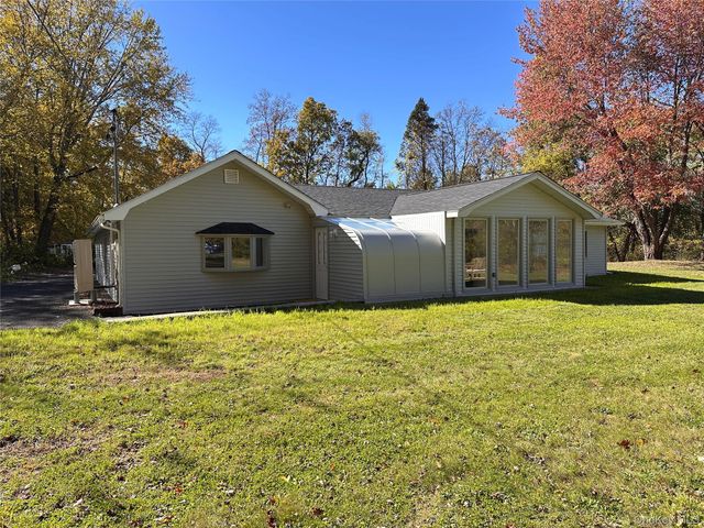 525 Plattekill Ardonia Road, Plattekill, NY 12589
