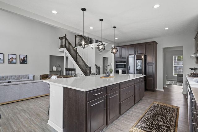 5665 Coventry Court, Lewis Center, OH 43035