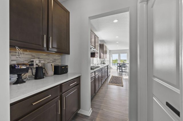 5665 Coventry Court, Lewis Center, OH 43035