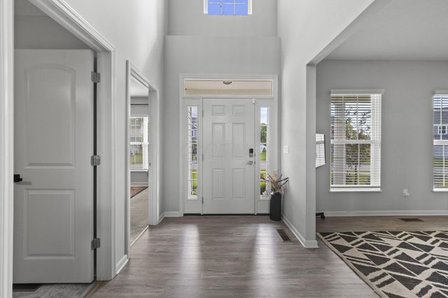 5665 Coventry Court, Lewis Center, OH 43035
