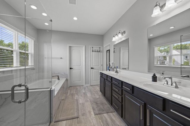 5665 Coventry Court, Lewis Center, OH 43035