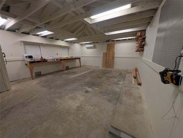 4034 Tartan Lane, Houston, TX 77025