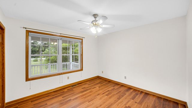 1570 Indian Boundary Road, Chesterton, IN 46304