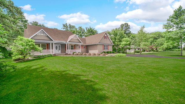 1570 Indian Boundary Road, Chesterton, IN 46304