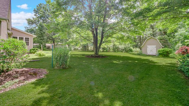 1570 Indian Boundary Road, Chesterton, IN 46304