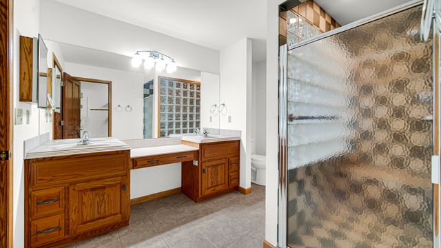 1570 Indian Boundary Road, Chesterton, IN 46304