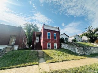 7343 Virginia Avenue, St Louis, MO 63118