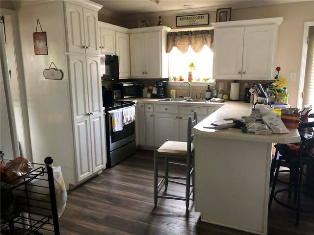 105 NE 17th Street, Atkins, AR 72823