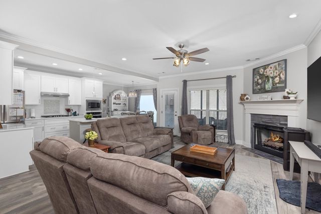 304 COTTON FALL DR, Atoka, TN 38004