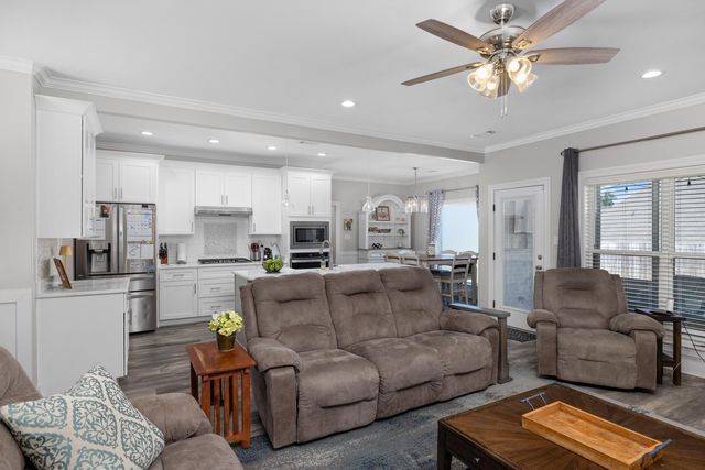 304 COTTON FALL DR, Atoka, TN 38004