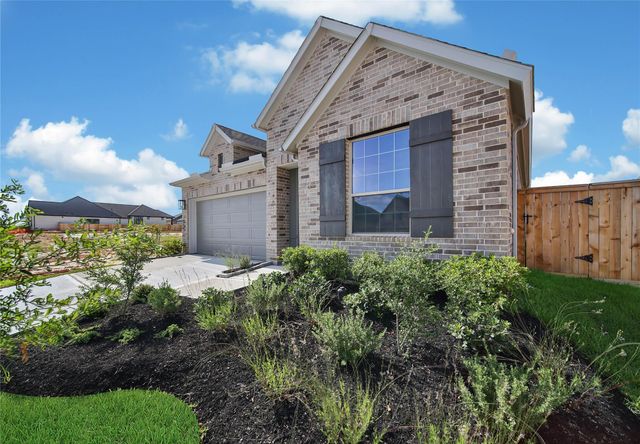 42710 Loma Vista Court, Magnolia, TX 77354