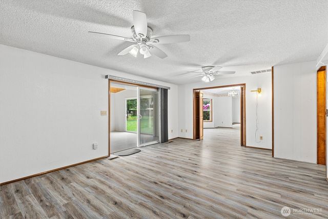 8011 188th Avenue SW, Rochester, WA 98579