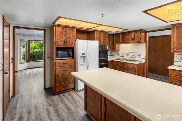 8011 188th Avenue SW, Rochester, WA 98579
