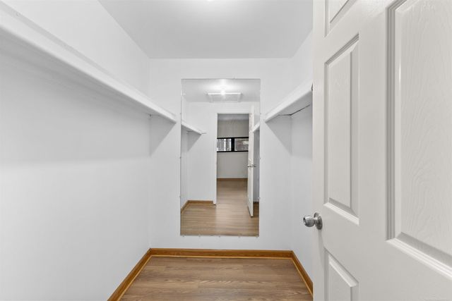 1957 Nicholas Court, Warren, MI 48092